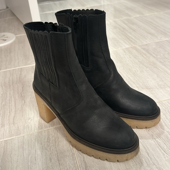 Free People James Leather Chelsea Boot - Picture 4 of 7
